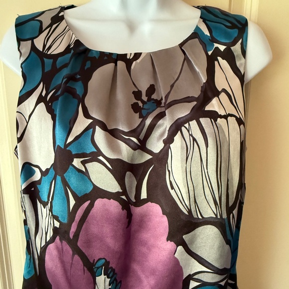 Tribal Tops - Tribal Dressy Tank size 8